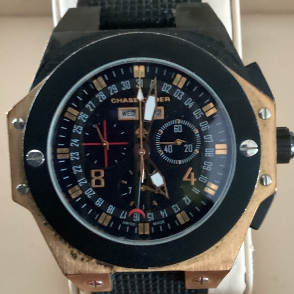 Black and Gold Men's Watch